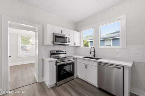 6717 N Pearl Street, Jacksonville FL - photo 10 of 22