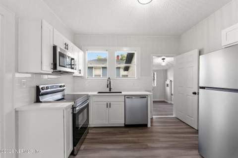 6717 N Pearl Street, Jacksonville FL - photo 9 of 22