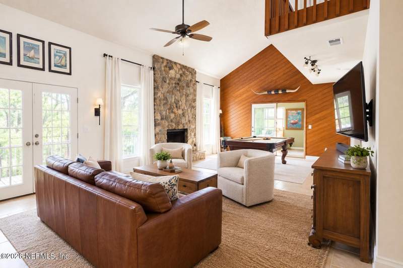 5 bedroom Single Family Residence at 4850 Mariners Point, Mariner Point, Jacksonville — photo 2