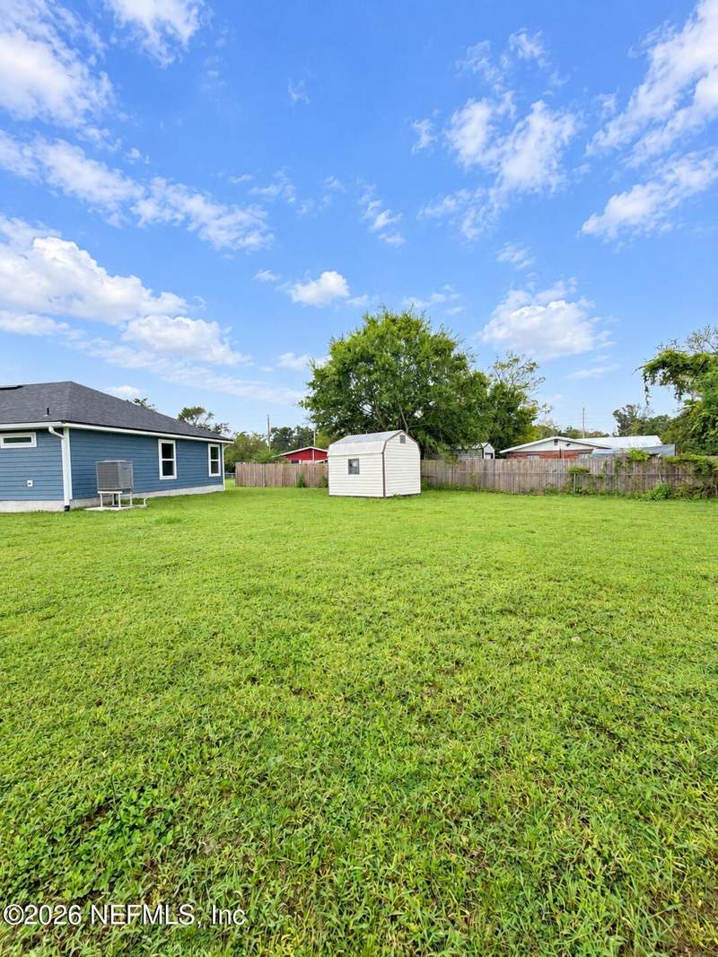 4 bedroom Single Family Residence at 4437 Bessie Circle, Fayetteville, Jacksonville — photo 4