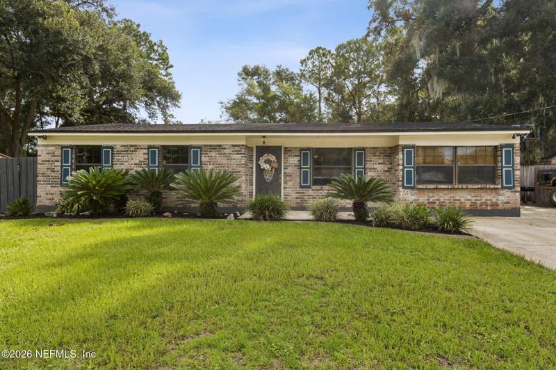 3 bedroom Single Family Residence at 10919 Key Vega Drive, Biscayne Terrace, Jacksonville — photo 2