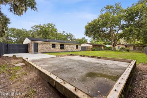 10919 Key Vega Drive, Jacksonville FL - photo 10 of 32