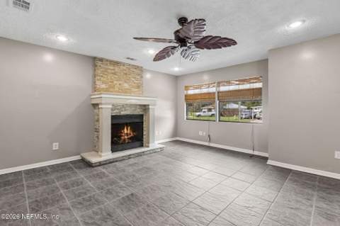 10919 Key Vega Drive, Jacksonville FL - photo 11 of 32