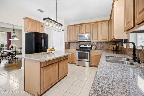 958 Mineral Creek Drive, Jacksonville FL - photo 20 of 35