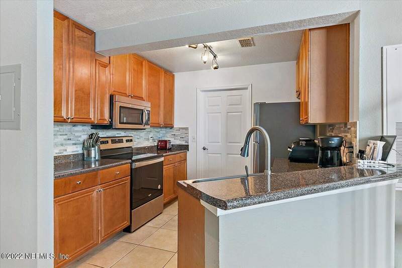 1 bedroom Condominium at 27 Arbor Club Drive #209, Ocean Grove Of Ponte Vedra Condo, Ponte Vedra Beach — photo 5