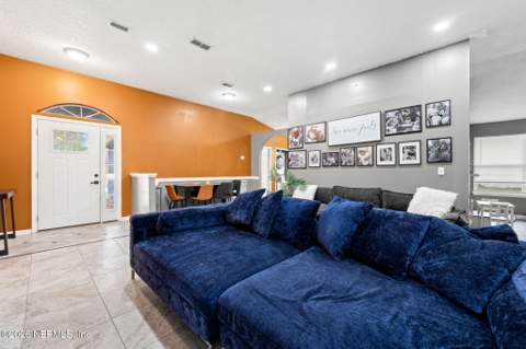 1069 Bertha Street, Jacksonville FL - photo 7 of 23