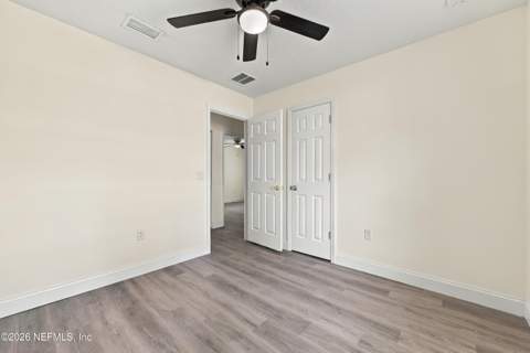 7952 Siskin Avenue, Jacksonville FL - photo 16 of 32