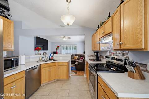 1663 E Jayhawk Lane, Jacksonville FL - photo 19 of 26