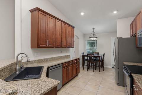 181 Asbury Hill Court, Jacksonville FL - photo 9 of 40