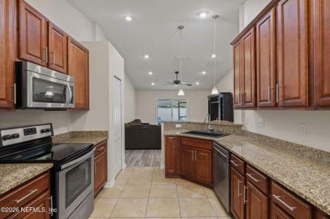 181 Asbury Hill Court, Jacksonville FL - photo 10 of 40