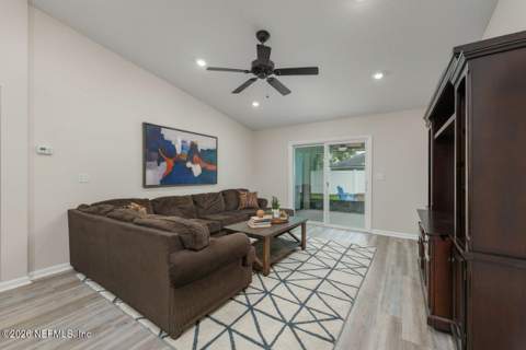 181 Asbury Hill Court, Jacksonville FL - photo 13 of 40