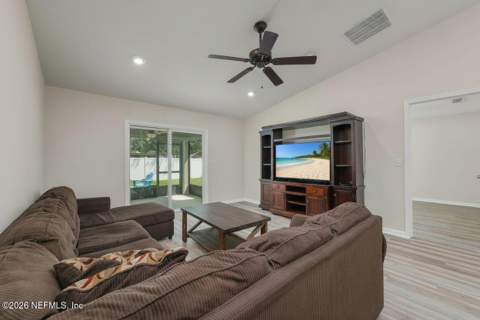 181 Asbury Hill Court, Jacksonville FL - photo 14 of 40