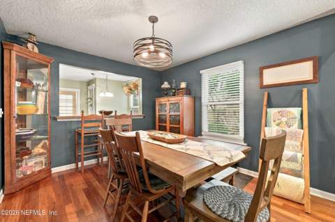5248 Tilting Oaks Court, Jacksonville FL - photo 11 of 35