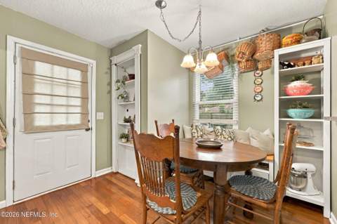 5248 Tilting Oaks Court, Jacksonville FL - photo 17 of 35