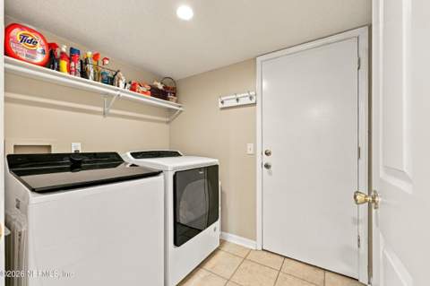 5248 Tilting Oaks Court, Jacksonville FL - photo 21 of 35