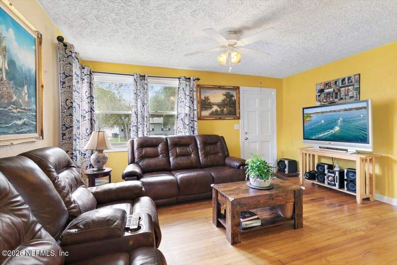 4 bedroom Single Family Residence at 9721 Kline Road, Southside Estates, Jacksonville — photo 4