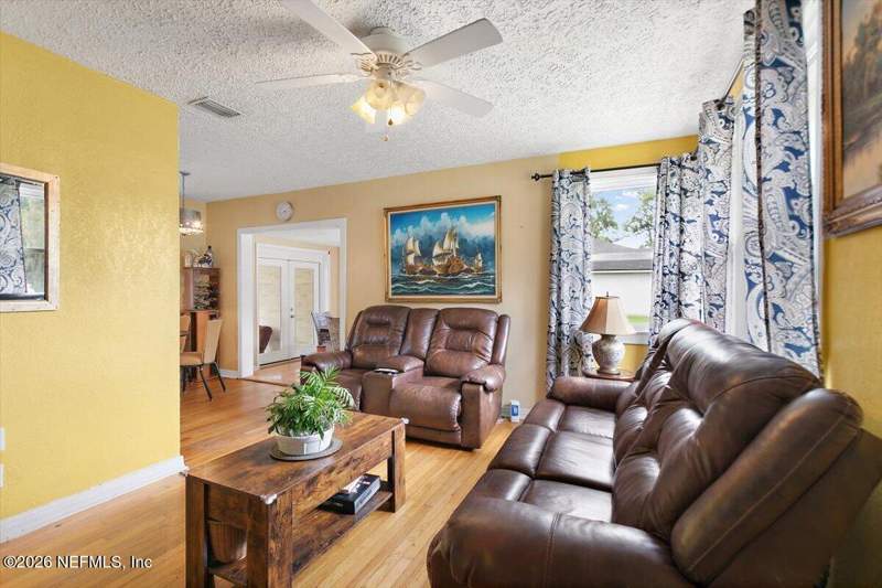 4 bedroom Single Family Residence at 9721 Kline Road, Southside Estates, Jacksonville — photo 5