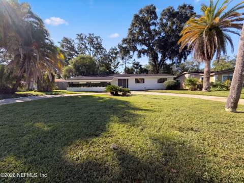 4040 Sierra Madre Drive, Jacksonville FL - photo 19 of 21