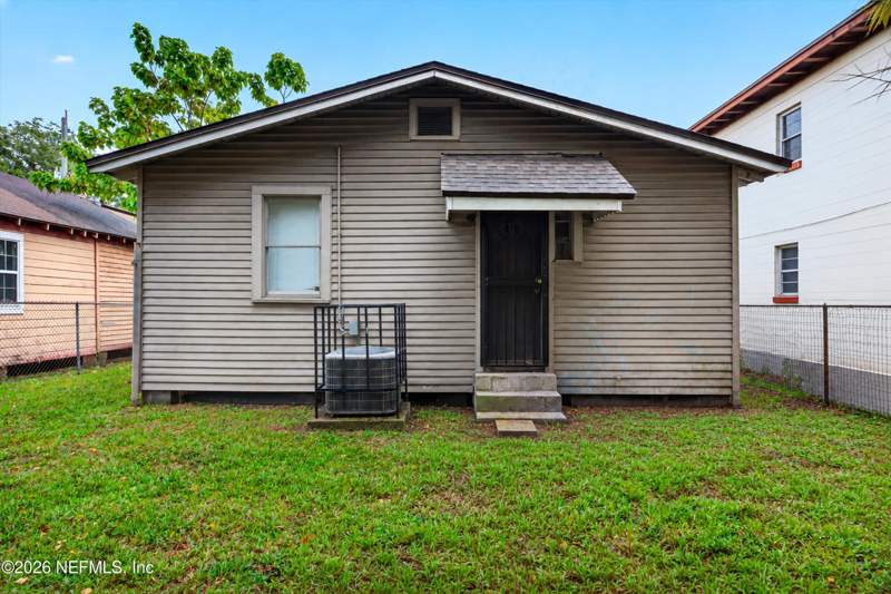 3 bedroom Single Family Residence at 1473 State Street, Smiths Replat, Jacksonville — photo 3