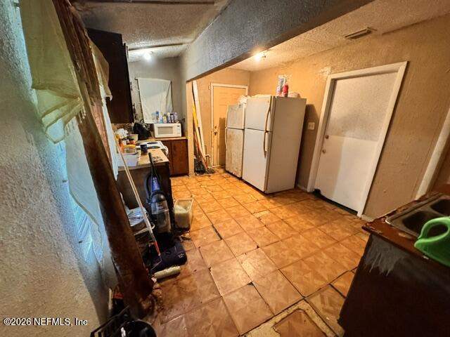 2 bedroom Single Family Residence at 5242 Dodge Road, Moncrief Highlands, Jacksonville — photo 5