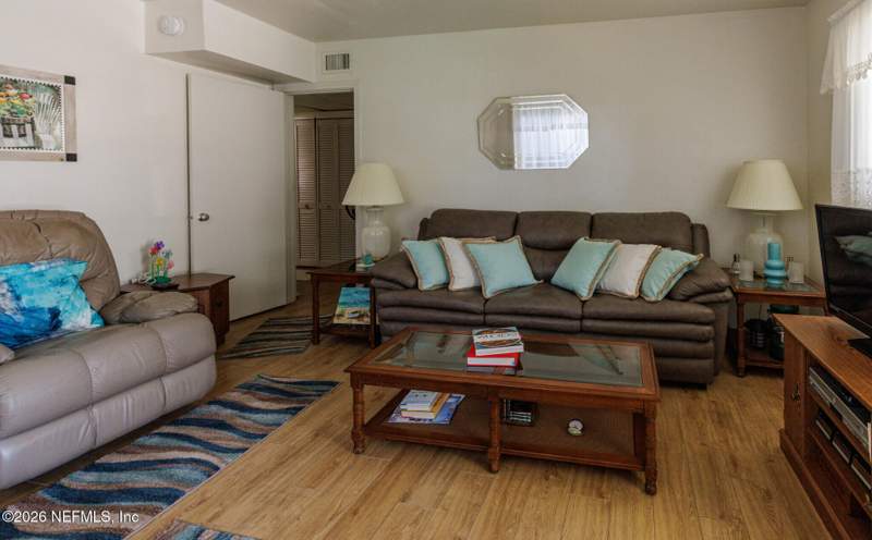 3 bedroom Single Family Residence at 420 11th Street, Beach Heights, Jacksonville Beach — photo 5