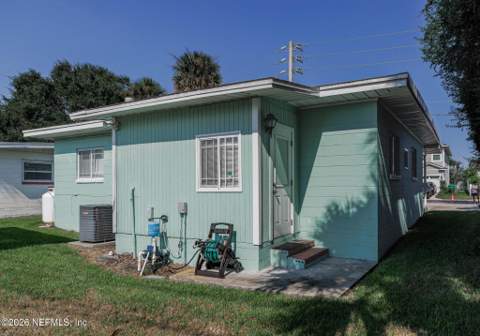 420 11th Street, Jacksonville Beach FL - photo 23 of 27