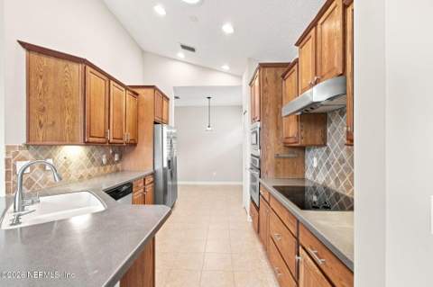 1346 Castle Pines Circle, St. Augustine FL - photo 21 of 73