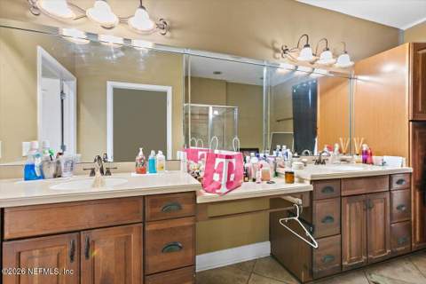 4480 Deerwood Lake Parkway #532, Jacksonville FL - photo 13 of 20