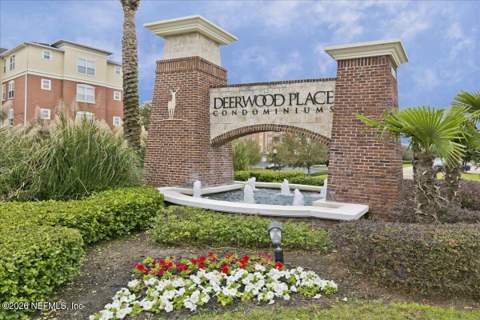 4480 Deerwood Lake Parkway #532, Jacksonville FL - photo 19 of 20