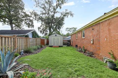 1814 Felch Avenue, Jacksonville FL - photo 10 of 51