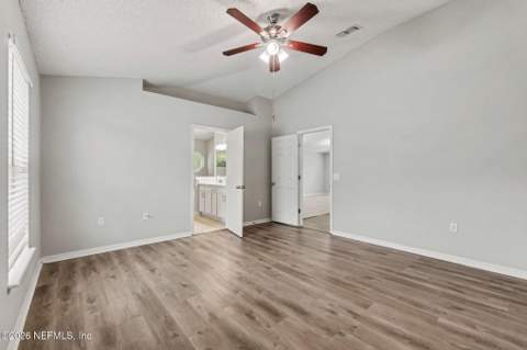 11157 Wyndham Hollow Lane, Jacksonville FL - photo 15 of 29