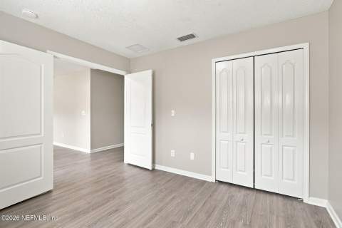 6676 Southern Oaks Drive, Jacksonville FL - photo 14 of 31