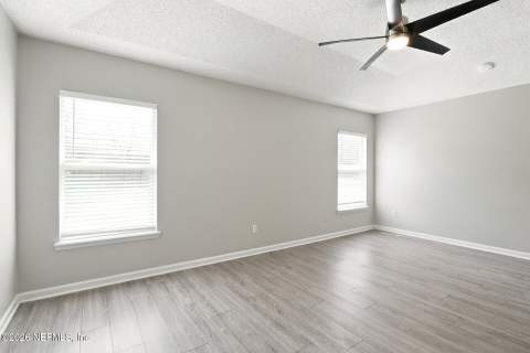 6676 Southern Oaks Drive, Jacksonville FL - photo 17 of 31
