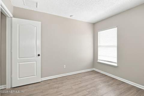 6676 Southern Oaks Drive, Jacksonville FL - photo 20 of 31