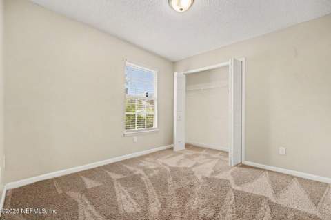 8468 Pikes Peak Drive, Jacksonville FL - photo 12 of 20