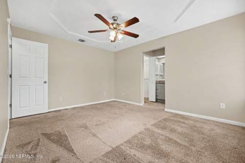 8468 Pikes Peak Drive, Jacksonville FL - photo 14 of 20