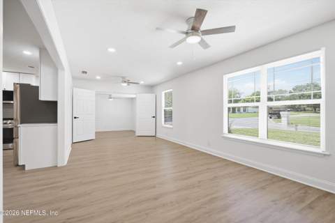 5479 Harden Avenue, Orange Park FL - photo 6 of 52