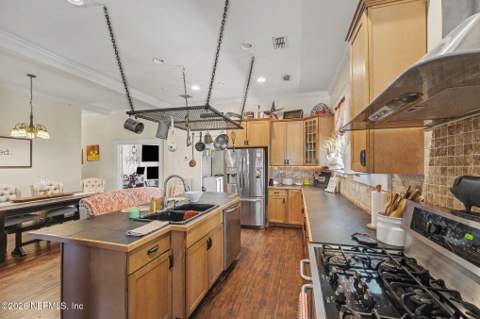 320 E 9th Street, Jacksonville FL - photo 9 of 26