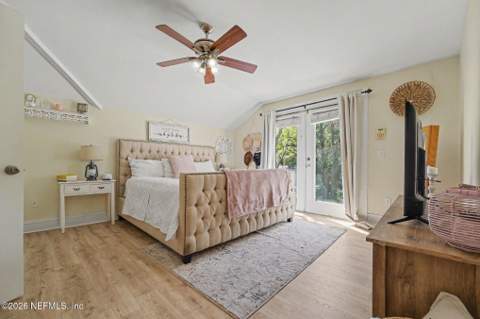 320 E 9th Street, Jacksonville FL - photo 13 of 26