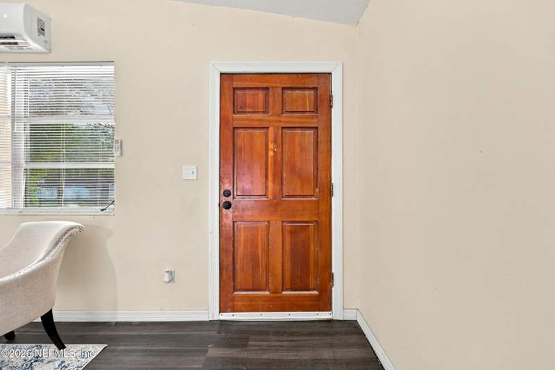 3 bedroom Single Family Residence at 3748 Frye Avenue, Cedar Hills, Jacksonville — photo 3