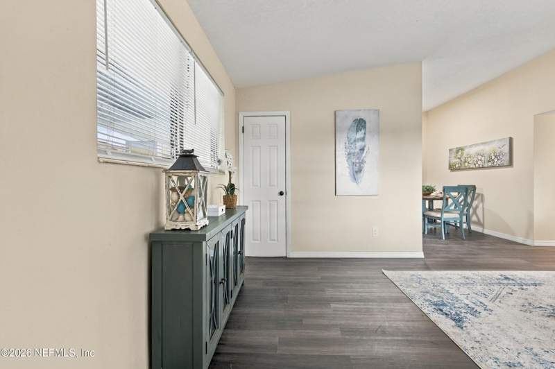3 bedroom Single Family Residence at 3748 Frye Avenue, Cedar Hills, Jacksonville — photo 4