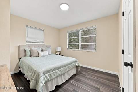 3748 Frye Avenue, Jacksonville FL - photo 21 of 35