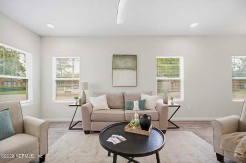 4573 Attleboro Street, Jacksonville FL - photo 7 of 34