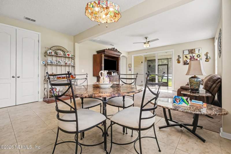 3 bedroom Single Family Residence at 15773 Messara Court, Lexington Park, Jacksonville — photo 3