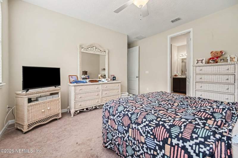3 bedroom Single Family Residence at 15773 Messara Court, Lexington Park, Jacksonville — photo 4