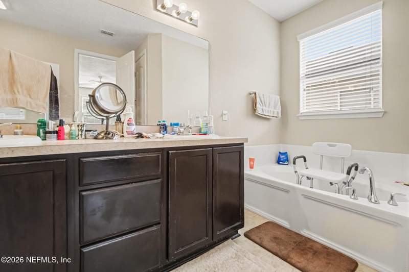 3 bedroom Single Family Residence at 15773 Messara Court, Lexington Park, Jacksonville — photo 5