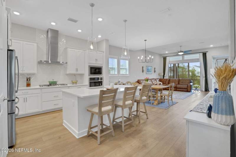 4 bedroom Single Family Residence at 5523 Dairy Farm Road, Seven Pines, Jacksonville — photo 3