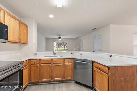 8550 Argyle Business Loop #1402, Jacksonville FL - photo 16 of 28
