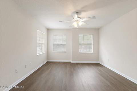 8550 Argyle Business Loop #1402, Jacksonville FL - photo 13 of 28