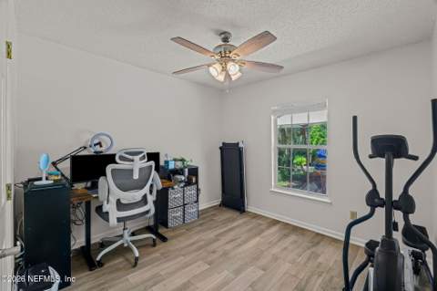 8078 Macnaughton Drive, Jacksonville FL - photo 13 of 47